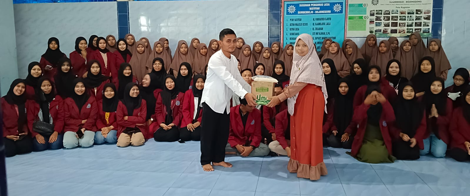 STIKES Maboro Berbagai Berkah Ramadhan bersama Anak Anak Panti Yatim Piatu Aisiyah Sumberrejo