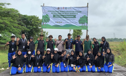 Penanaman Berkelanjutan Dalam Mewujudkan “DESA BERDAYA” KKN STIKES MABORO