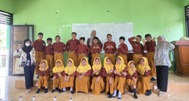 KEGIATAN EDUKASI “ISI PIRINGKU” PADA SISWA-SISWI SDN JATIBLIMBING 1 OLEH MAHASISWA KKN JATIBLIMBING