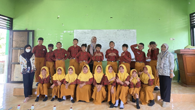 KEGIATAN EDUKASI OBESITAS PADA SISWA-SISWI SDN JATIBLIMBING 1 OLEH MAHASISWA KKN JATIBLIMBING